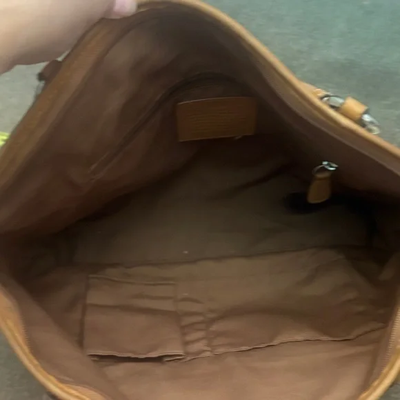 Coach Multicolor Signature Shoulder Bag with Tan Accents - Picture 3 of 7